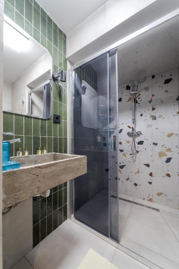 לבוב Lesi Apartment With Terrace מראה חיצוני תמונה